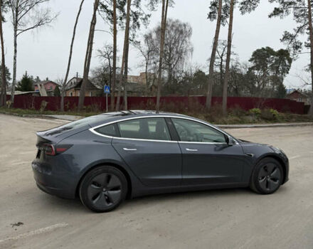 Серый Тесла Модель 3, объемом двигателя 0 л и пробегом 135 тыс. км за 16999 $, фото 39 на Automoto.ua