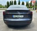Сірий Тесла Модель 3, об'ємом двигуна 0 л та пробігом 93 тис. км за 16500 $, фото 3 на Automoto.ua