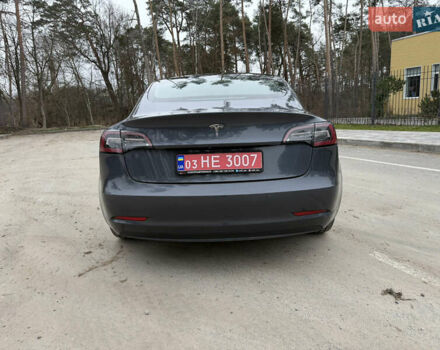 Серый Тесла Модель 3, объемом двигателя 0 л и пробегом 135 тыс. км за 16999 $, фото 32 на Automoto.ua