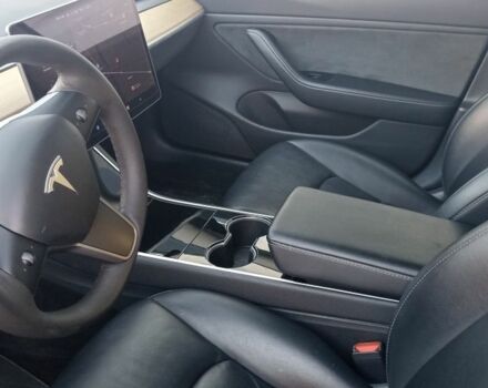 Серый Тесла Модель 3, объемом двигателя 0 л и пробегом 197 тыс. км за 15999 $, фото 8 на Automoto.ua