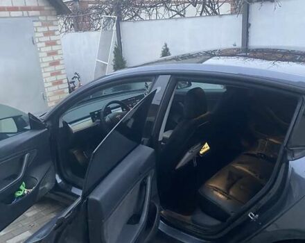 Серый Тесла Модель 3, объемом двигателя 0 л и пробегом 84 тыс. км за 18000 $, фото 1 на Automoto.ua