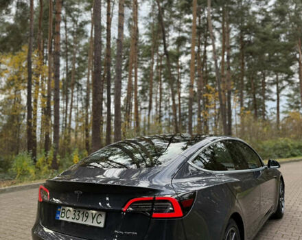 Серый Тесла Модель 3, объемом двигателя 0 л и пробегом 108 тыс. км за 18800 $, фото 2 на Automoto.ua