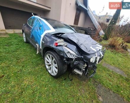 Серый Тесла Модель 3, объемом двигателя 0 л и пробегом 105 тыс. км за 7950 $, фото 6 на Automoto.ua