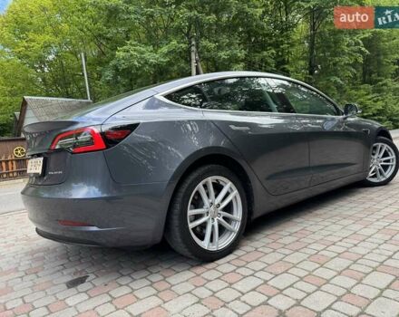 Сірий Тесла Модель 3, об'ємом двигуна 0 л та пробігом 79 тис. км за 17750 $, фото 29 на Automoto.ua