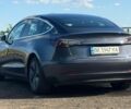 Серый Тесла Модель 3, объемом двигателя 0 л и пробегом 142 тыс. км за 15900 $, фото 4 на Automoto.ua