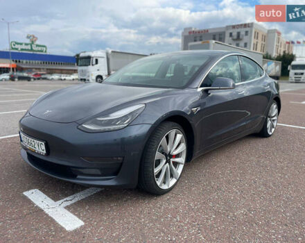 Сірий Тесла Модель 3, об'ємом двигуна 0 л та пробігом 49 тис. км за 21800 $, фото 7 на Automoto.ua