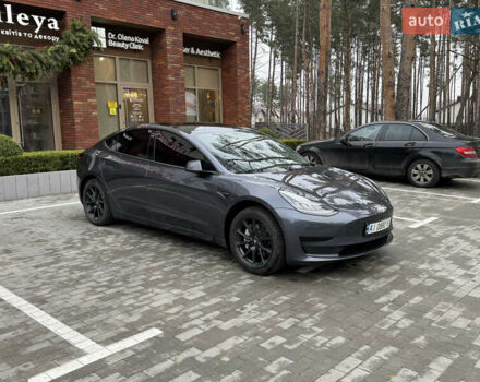 Сірий Тесла Модель 3, об'ємом двигуна 0 л та пробігом 62 тис. км за 17400 $, фото 10 на Automoto.ua