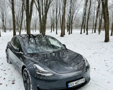 Серый Тесла Модель 3, объемом двигателя 0 л и пробегом 50 тыс. км за 20199 $, фото 1 на Automoto.ua