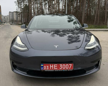 Серый Тесла Модель 3, объемом двигателя 0 л и пробегом 135 тыс. км за 16999 $, фото 5 на Automoto.ua
