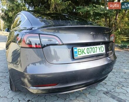 Серый Тесла Модель 3, объемом двигателя 0 л и пробегом 199 тыс. км за 16500 $, фото 14 на Automoto.ua