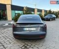 Серый Тесла Модель 3, объемом двигателя 0 л и пробегом 207 тыс. км за 16300 $, фото 6 на Automoto.ua