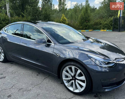Сірий Тесла Модель 3, об'ємом двигуна 0 л та пробігом 80 тис. км за 14600 $, фото 2 на Automoto.ua