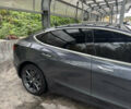Тесла Модель 3 2019 в Киеве на Automoto.ua Серый Тесла Модель 3, объемом двигателя 0 л и пробегом 98 тыс. км за 22000 $, фото 3 на Automoto.ua