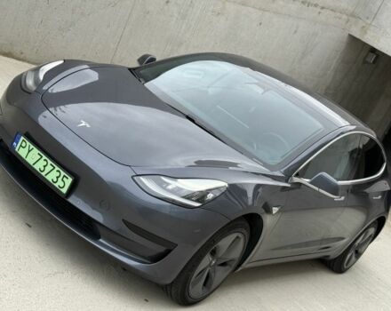 Тесла Модель 3 2019 в Тернополе на Automoto.ua Серый Тесла Модель 3, объемом двигателя 0 л и пробегом 125 тыс. км за 19900 $, фото 1 на Automoto.ua