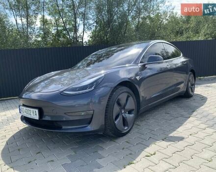 Серый Тесла Модель 3, объемом двигателя 0 л и пробегом 100 тыс. км за 24000 $, фото 3 на Automoto.ua