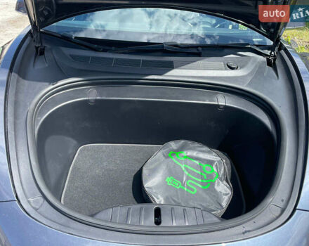 Сірий Тесла Модель 3, об'ємом двигуна 0 л та пробігом 49 тис. км за 21800 $, фото 21 на Automoto.ua