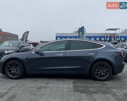 Серый Тесла Модель 3, объемом двигателя 0 л и пробегом 158 тыс. км за 20490 $, фото 16 на Automoto.ua