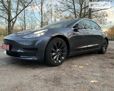 Сірий Тесла Модель 3, об'ємом двигуна 0 л та пробігом 72 тис. км за 25900 $, фото 26 на Automoto.ua