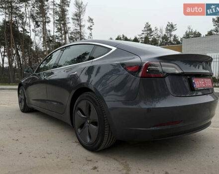Серый Тесла Модель 3, объемом двигателя 0 л и пробегом 135 тыс. км за 16999 $, фото 25 на Automoto.ua