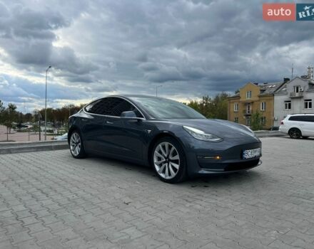 Серый Тесла Модель 3, объемом двигателя 0 л и пробегом 124 тыс. км за 25000 $, фото 1 на Automoto.ua