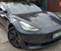 Серый Тесла Модель 3, объемом двигателя 0 л и пробегом 165 тыс. км за 18100 $, фото 1 на Automoto.ua