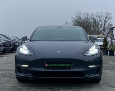 Серый Тесла Модель 3, объемом двигателя 0 л и пробегом 158 тыс. км за 20490 $, фото 1 на Automoto.ua