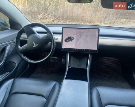 Сірий Тесла Модель 3, об'ємом двигуна 0 л та пробігом 157 тис. км за 19000 $, фото 14 на Automoto.ua