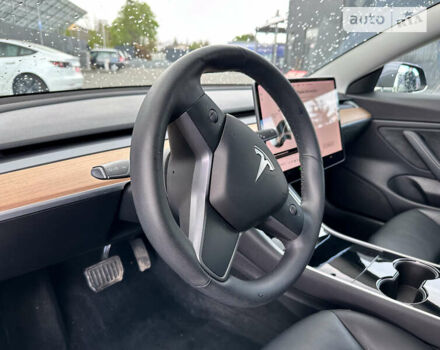 Сірий Тесла Модель 3, об'ємом двигуна 0 л та пробігом 85 тис. км за 24850 $, фото 13 на Automoto.ua