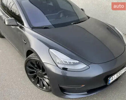 Серый Тесла Модель 3, объемом двигателя 0 л и пробегом 90 тыс. км за 27800 $, фото 1 на Automoto.ua