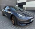 Серый Тесла Модель 3, объемом двигателя 0 л и пробегом 93 тыс. км за 20900 $, фото 1 на Automoto.ua