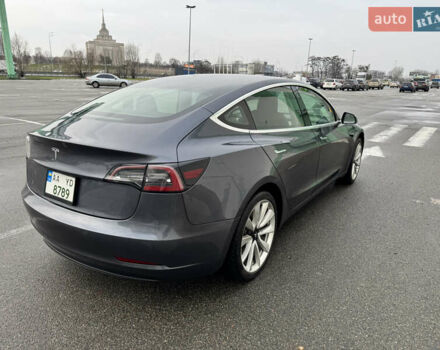 Серый Тесла Модель 3, объемом двигателя 0 л и пробегом 98 тыс. км за 15800 $, фото 2 на Automoto.ua