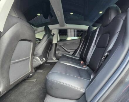 Серый Тесла Модель 3, объемом двигателя 0 л и пробегом 35 тыс. км за 10500 $, фото 9 на Automoto.ua