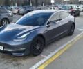 Серый Тесла Модель 3, объемом двигателя 0 л и пробегом 53 тыс. км за 17498 $, фото 2 на Automoto.ua