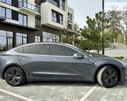 Сірий Тесла Модель 3, об'ємом двигуна 0 л та пробігом 135 тис. км за 21900 $, фото 9 на Automoto.ua