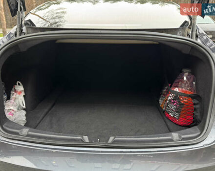 Серый Тесла Модель 3, объемом двигателя 0 л и пробегом 62 тыс. км за 17500 $, фото 15 на Automoto.ua