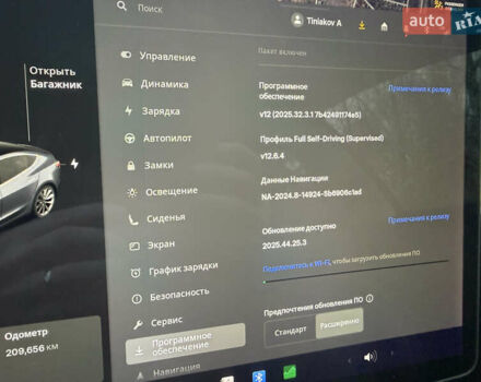 Сірий Тесла Модель 3, об'ємом двигуна 0 л та пробігом 209 тис. км за 17000 $, фото 29 на Automoto.ua