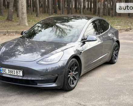Серый Тесла Модель 3, объемом двигателя 0 л и пробегом 119 тыс. км за 23999 $, фото 1 на Automoto.ua