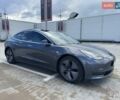 Серый Тесла Модель 3, объемом двигателя 0 л и пробегом 99 тыс. км за 16300 $, фото 3 на Automoto.ua