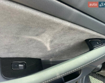 Сірий Тесла Модель 3, об'ємом двигуна 0 л та пробігом 49 тис. км за 21800 $, фото 19 на Automoto.ua