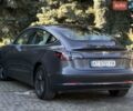 Сірий Тесла Модель 3, об'ємом двигуна 0 л та пробігом 91 тис. км за 18200 $, фото 23 на Automoto.ua