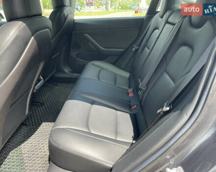 Сірий Тесла Модель 3, об'ємом двигуна 0 л та пробігом 52 тис. км за 19999 $, фото 25 на Automoto.ua