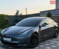 Серый Тесла Модель 3, объемом двигателя 0 л и пробегом 80 тыс. км за 17399 $, фото 1 на Automoto.ua