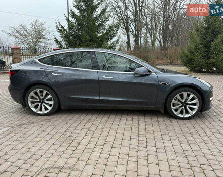 Сірий Тесла Модель 3, об'ємом двигуна 0 л та пробігом 209 тис. км за 17000 $, фото 11 на Automoto.ua