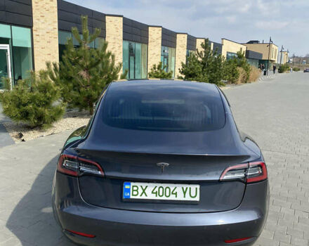 Тесла Модель 3 2019 у Хмельницькому на Automoto.ua Сірий Тесла Модель 3, об'ємом двигуна 0 л та пробігом 205 тис. км за 17399 $, фото 1 на Automoto.ua