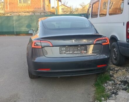 Серый Тесла Модель 3, объемом двигателя 0 л и пробегом 197 тыс. км за 15999 $, фото 4 на Automoto.ua
