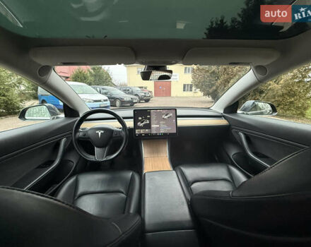 Сірий Тесла Модель 3, об'ємом двигуна 0 л та пробігом 209 тис. км за 17000 $, фото 26 на Automoto.ua