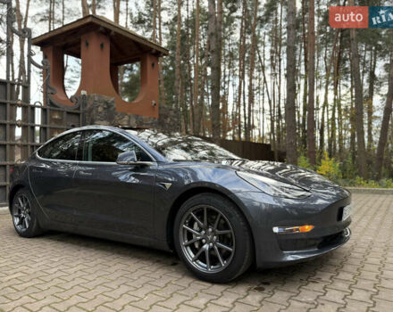 Серый Тесла Модель 3, объемом двигателя 0 л и пробегом 108 тыс. км за 18800 $, фото 9 на Automoto.ua