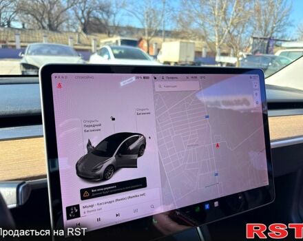 Сірий Тесла Модель 3, об'ємом двигуна 0.26 л та пробігом 56 тис. км за 16700 $, фото 7 на Automoto.ua