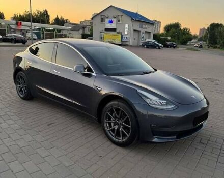 Серый Тесла Модель 3, объемом двигателя 0 л и пробегом 120 тыс. км за 15700 $, фото 6 на Automoto.ua