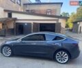 Серый Тесла Модель 3, объемом двигателя 0 л и пробегом 180 тыс. км за 18500 $, фото 2 на Automoto.ua